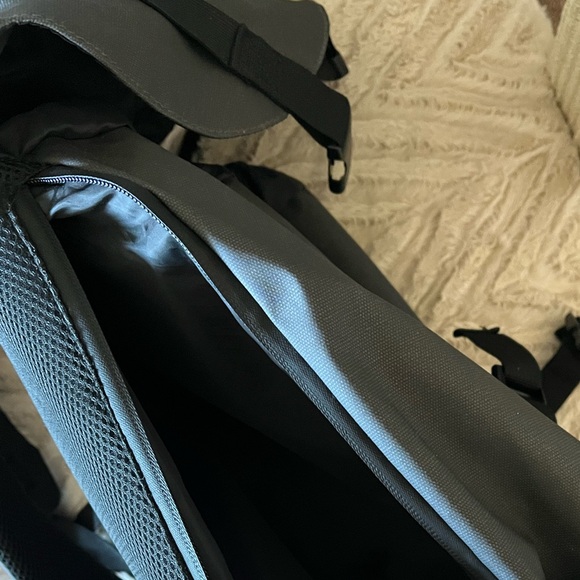 Typo Backpack - Picture 5 of 6